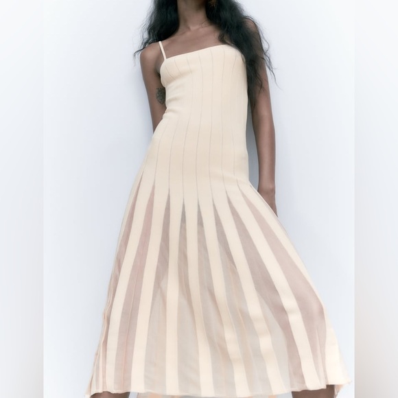 Zara Pleated Knit Dress New - Picture 5 of 7